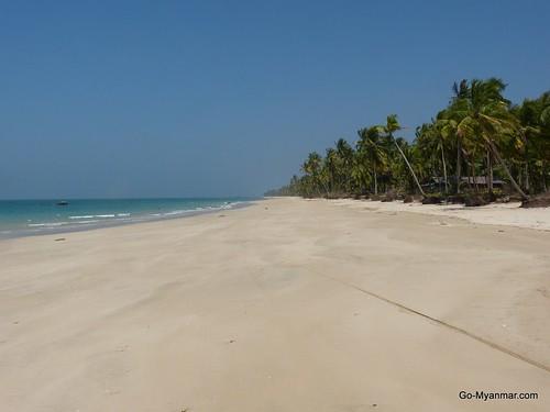 Sandee Gwa Beach