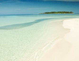 Sandee Thinadhoo Island