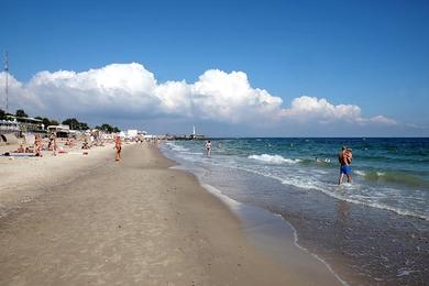 Sandee Langeron Beach Photo