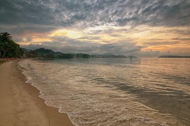 Sandee Pantai Perkelahan Lumut Photo