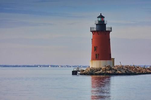 Sandee East End Lighthouse
