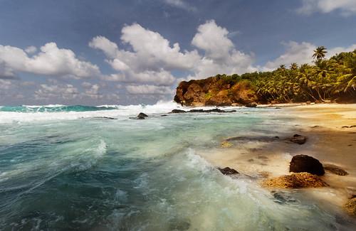 Sandee Dolly Beach Photo