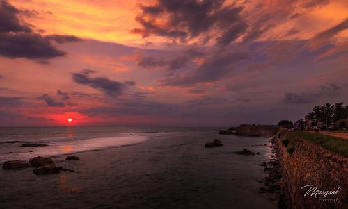 Sandee Galle Fort Beach Photo