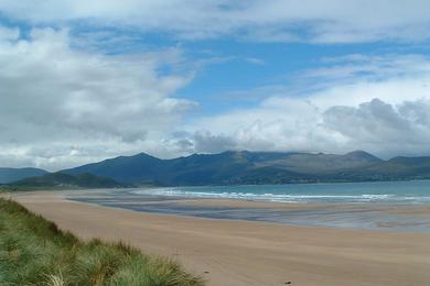 Sandee Stradbally Beach