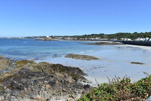 Sandee - HomePage / Guernsey