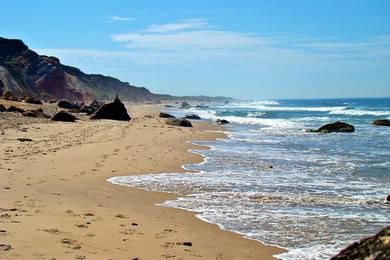 Sandee - Moshup Beach