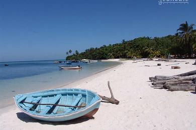 Sandee Vaadhoo Photo