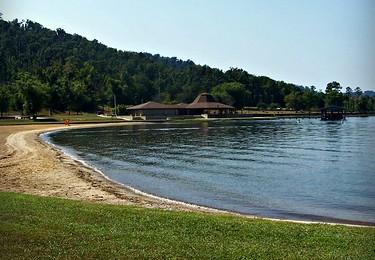 Sandee Lake Guntersville State Park