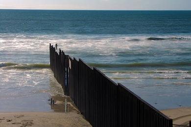 Sandee El Muro En La Playa, Tijuana Photo