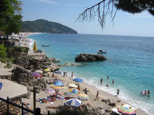 Sandee Dhermi Beach Photo