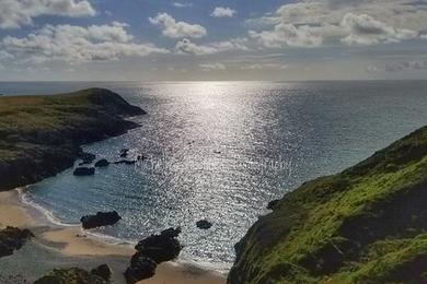 Sandee Killantringan Bay And Knock Bay Beach