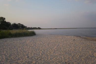 Sandee Shelter Cove Beach
