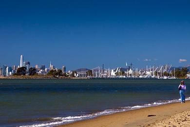 Sandee Crown Memorial Beach Photo