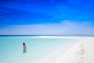 Sandee Landaagiraavaru
