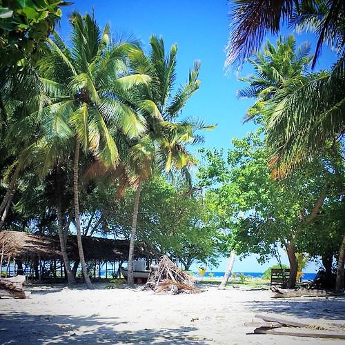Sandee - HomePage / Landhoo