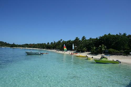 Sandee Mana Island Resort