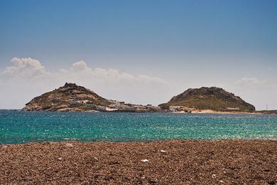 Sandee Divounia Beach