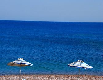Sandee Gennadi Beach