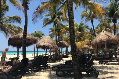 Sandee Al Maya Island & Resort