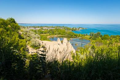 Sandee The Bluff