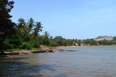 Sandee Cacra Beach Photo