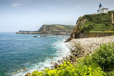 Sandee Inpernupe Rocky Beach Photo