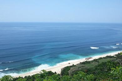 Sandee Nunggalan Beach Photo