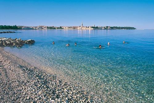 Sandee Beach Borik Photo