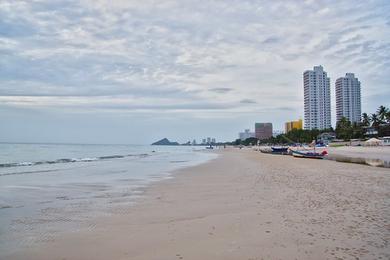 Sandee Hua Hin Beach Photo