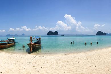 Sandee Best Disability Beaches in The British Indian Islands