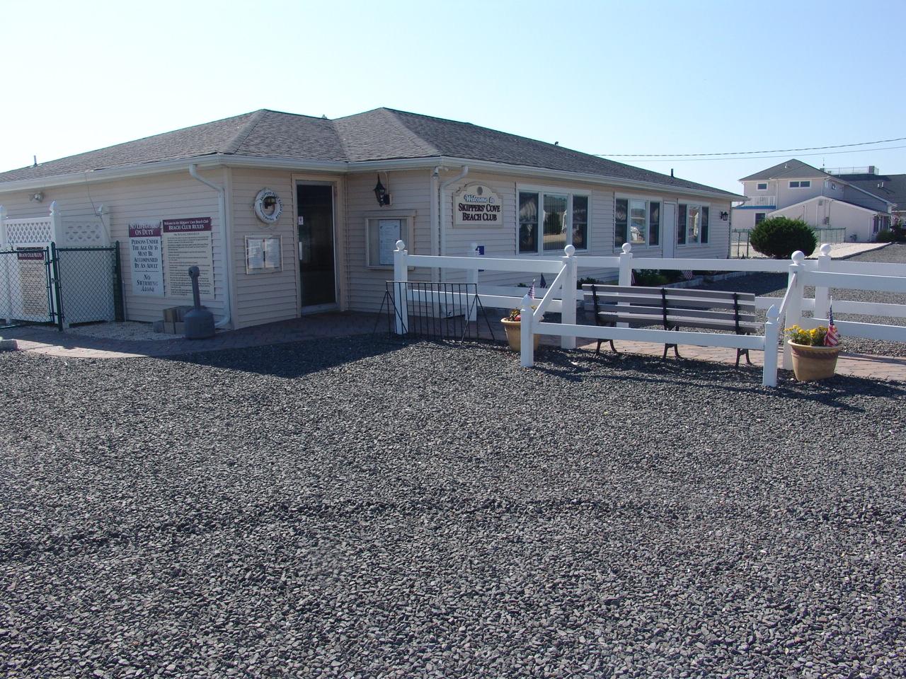 Sandee - Skipper's Cove Beach