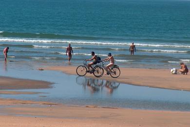 Sandee Plage Naturiste De La Giraudiere - Oleron Photo