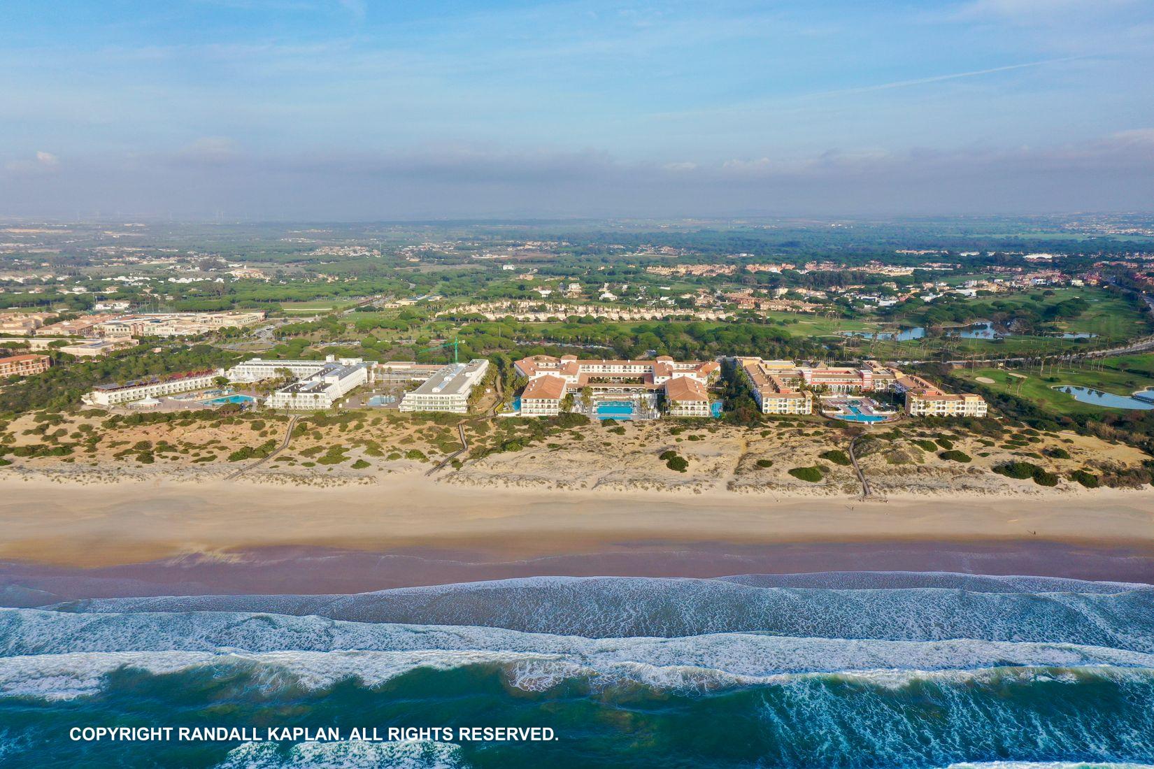 Sandee - Playa de la Barossa