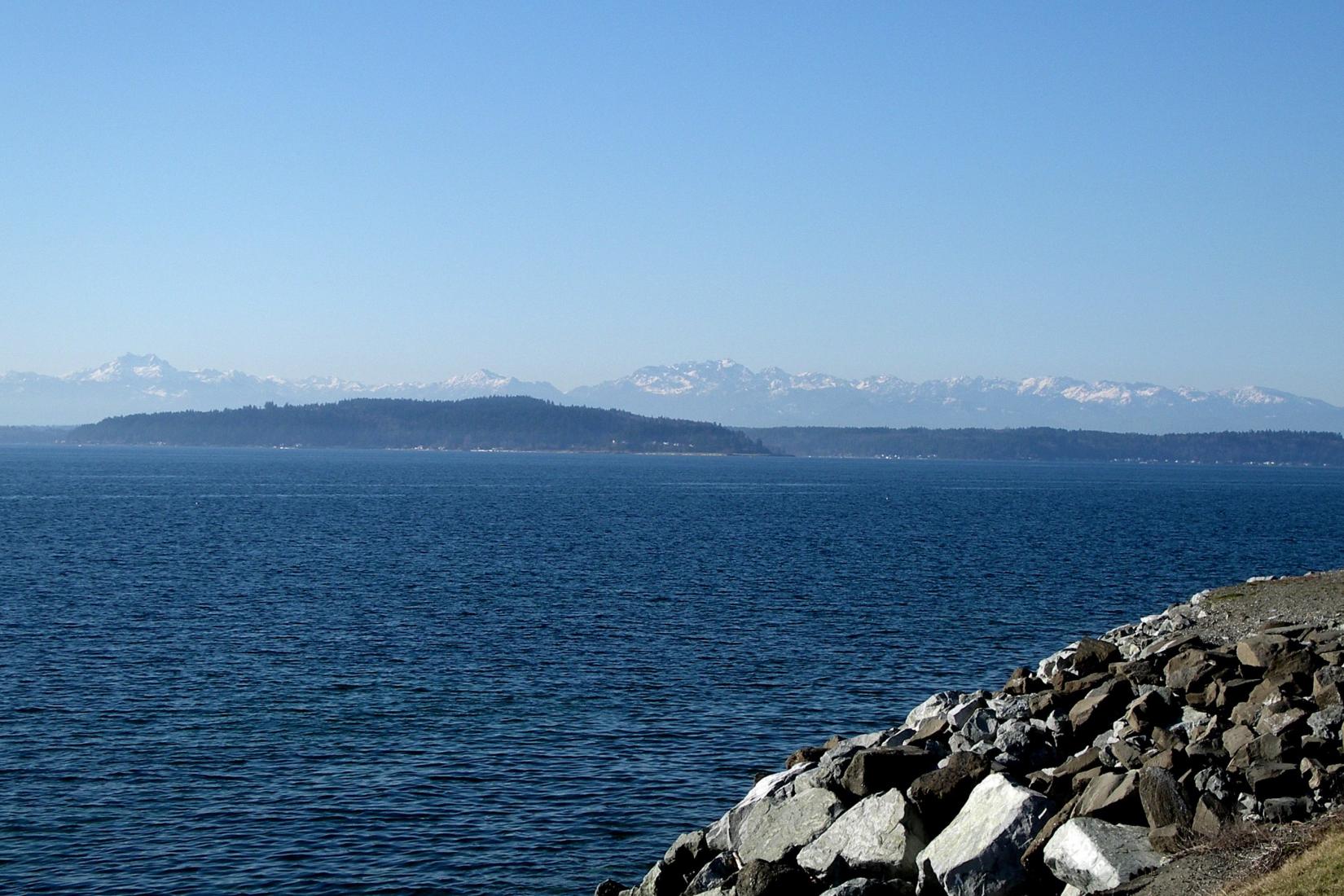 Sandee - Alki Point Light Station