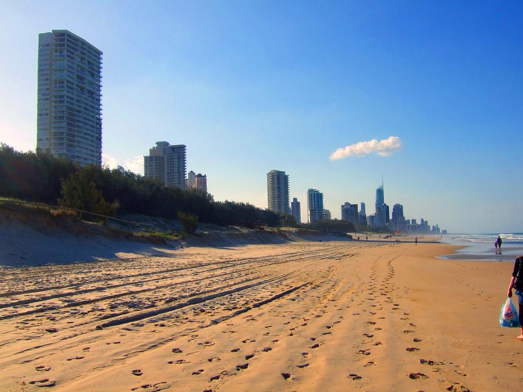 Sandee - Surfers Paradise Beach