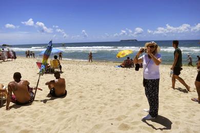 Sandee Praia Da Vovo Photo