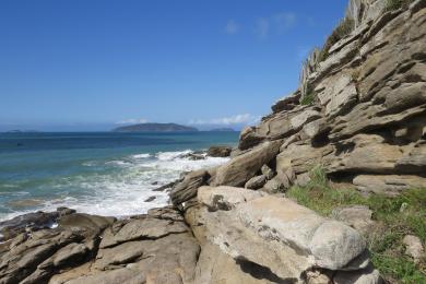 Sandee Caravelas Beach