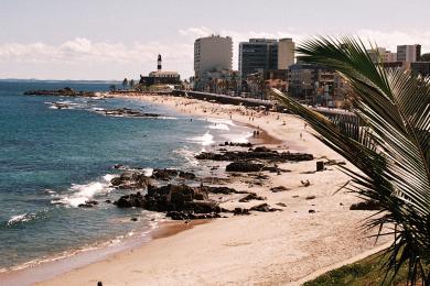 Sandee Farol Da Barra Beach