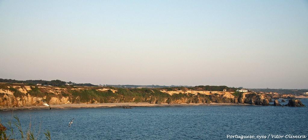 Sandee - Praia De Porto Das Barcas