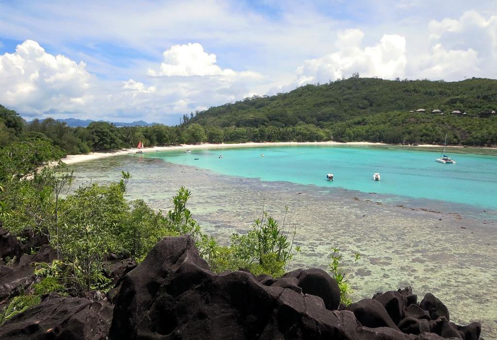 Sandee Port Launay - North Beach Photo