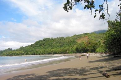 Sandee - Playa Pinuela