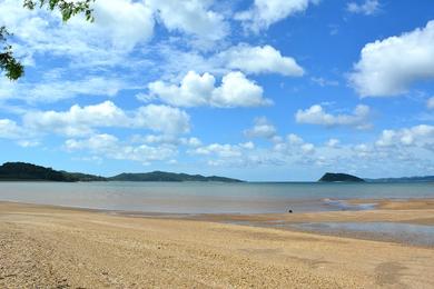 Sandee - Playa Papaturro