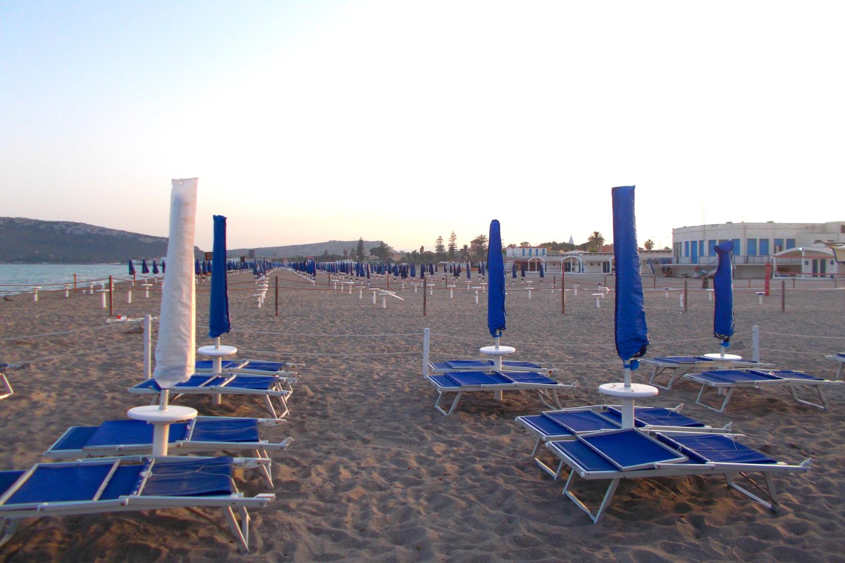 Sandee - Spiaggia Del Poetto Quartu Sant'Elena