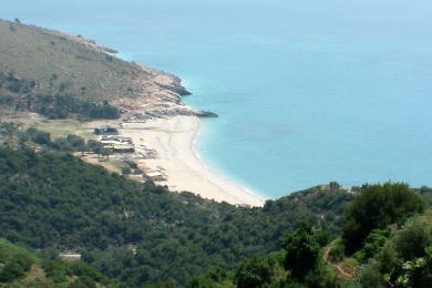 Sandee Lukova Beach
