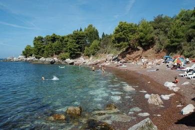 Sandee Red Beach Photo