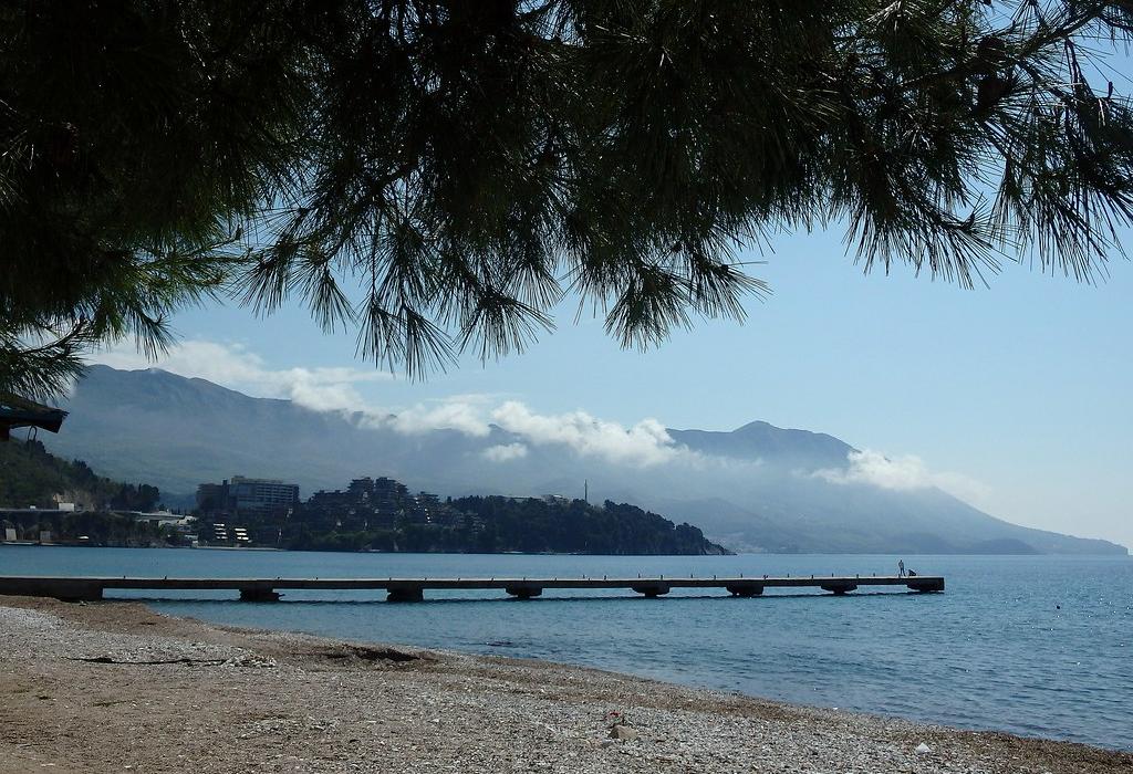 Sandee Pizana Beach