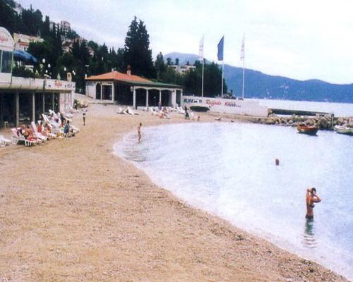 Sandee - Raffaello Beach