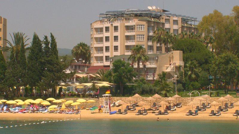 Sandee Aska Baran Otel Plaji