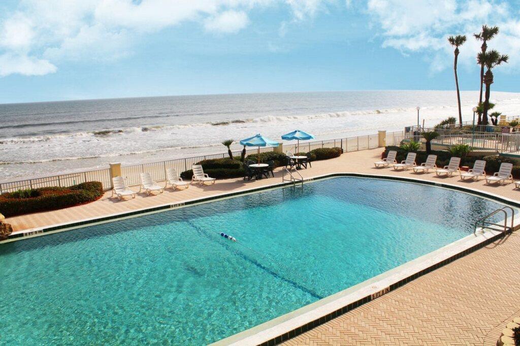 Sandee Grand Seas Resort Hostmark