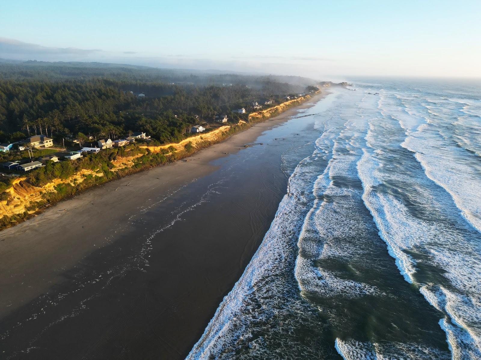 Sandee Ona Beach